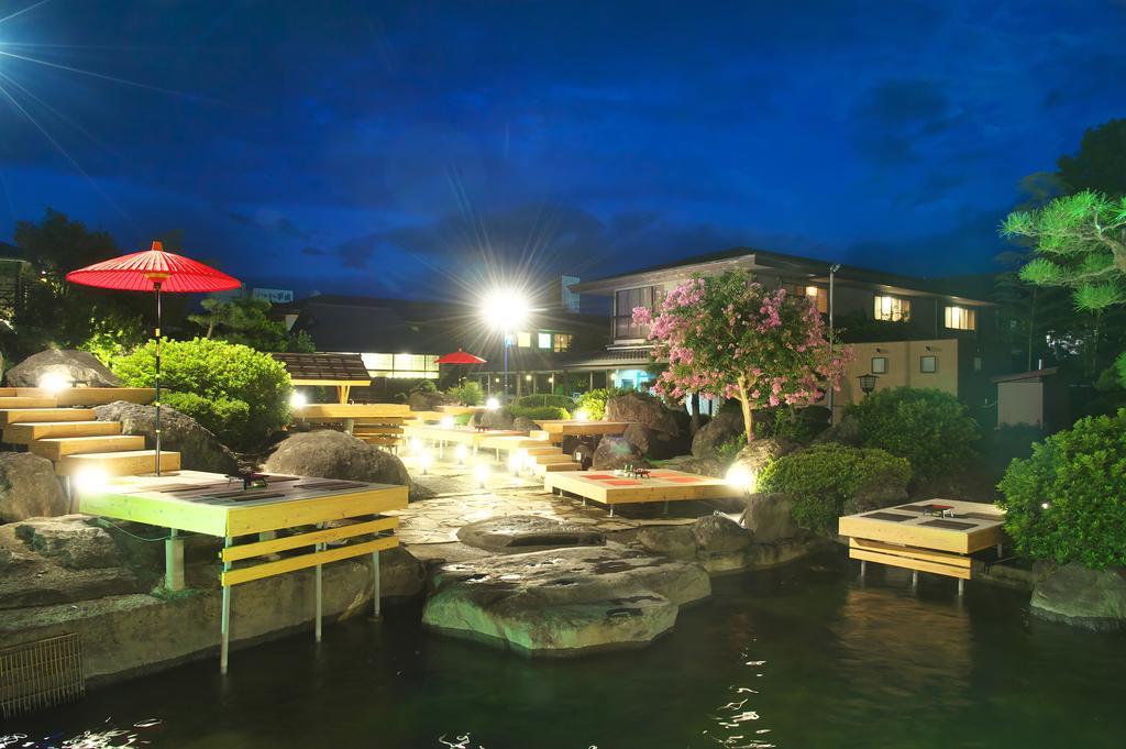 Meitei No Yado Hotel Koshien Fuefuki Екстериор снимка